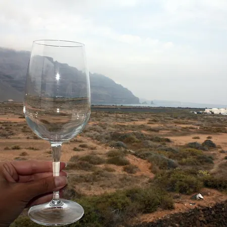 Vistas E Islotes Orzola